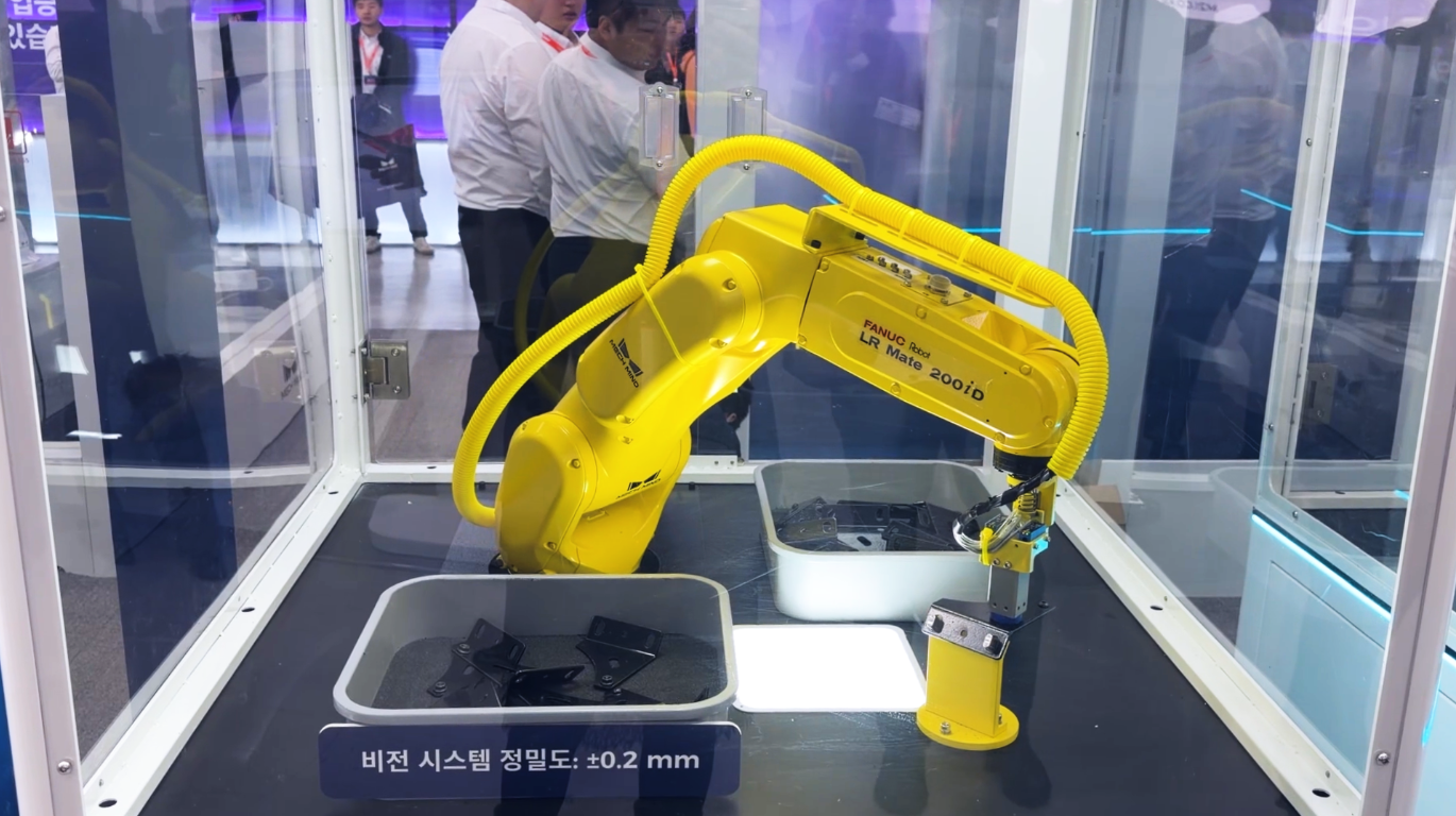 General-Purpose "Eye + Brain" for Robots: High-Precision Bin Picking of Sheet Metal Parts