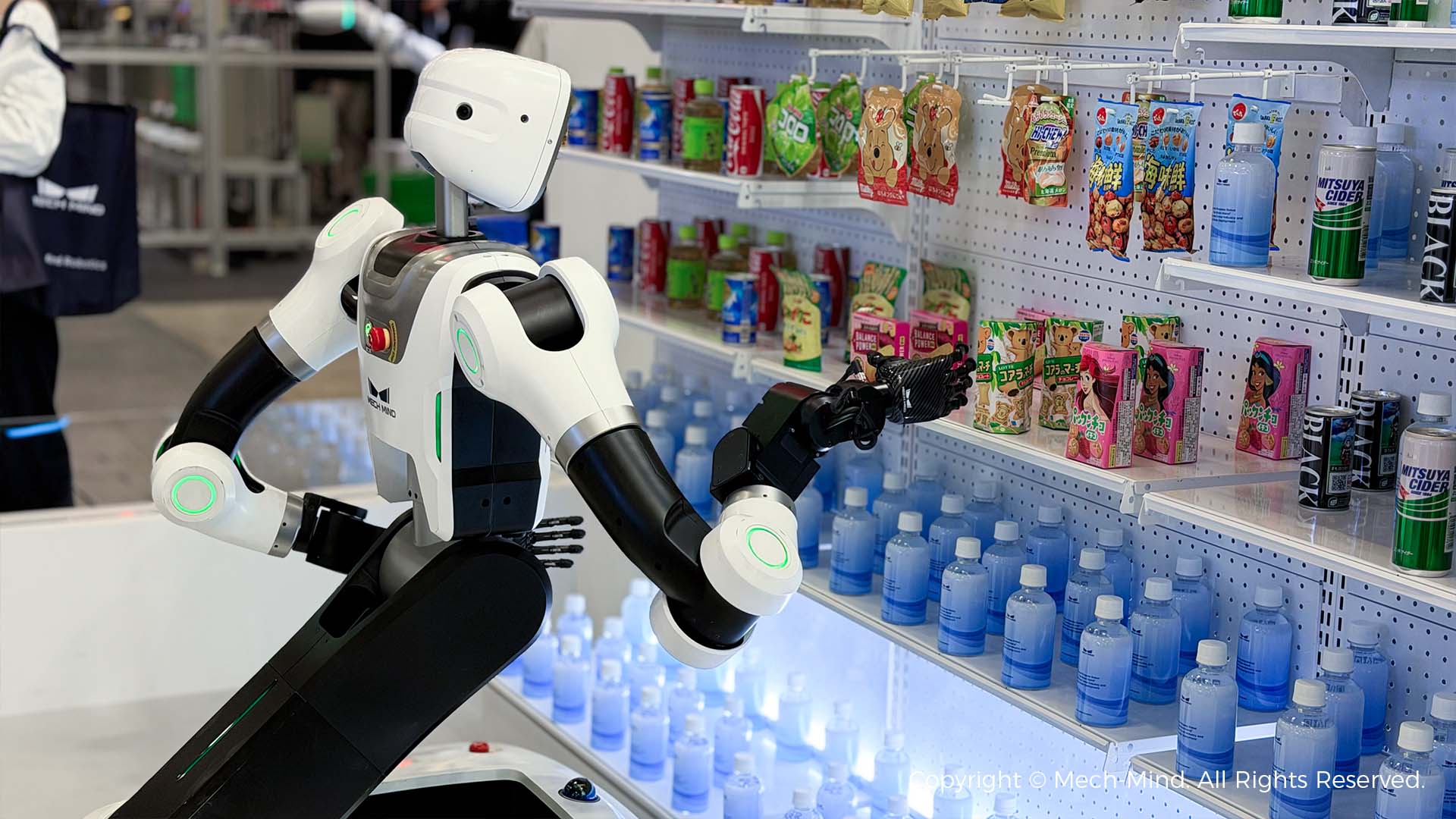 Mech-Mind at iREX 2025 | Winning Industry-Wide Acclaim for Full-Stack Robot "Eye-Brain-Hand" Showcase and Global Product Premieres