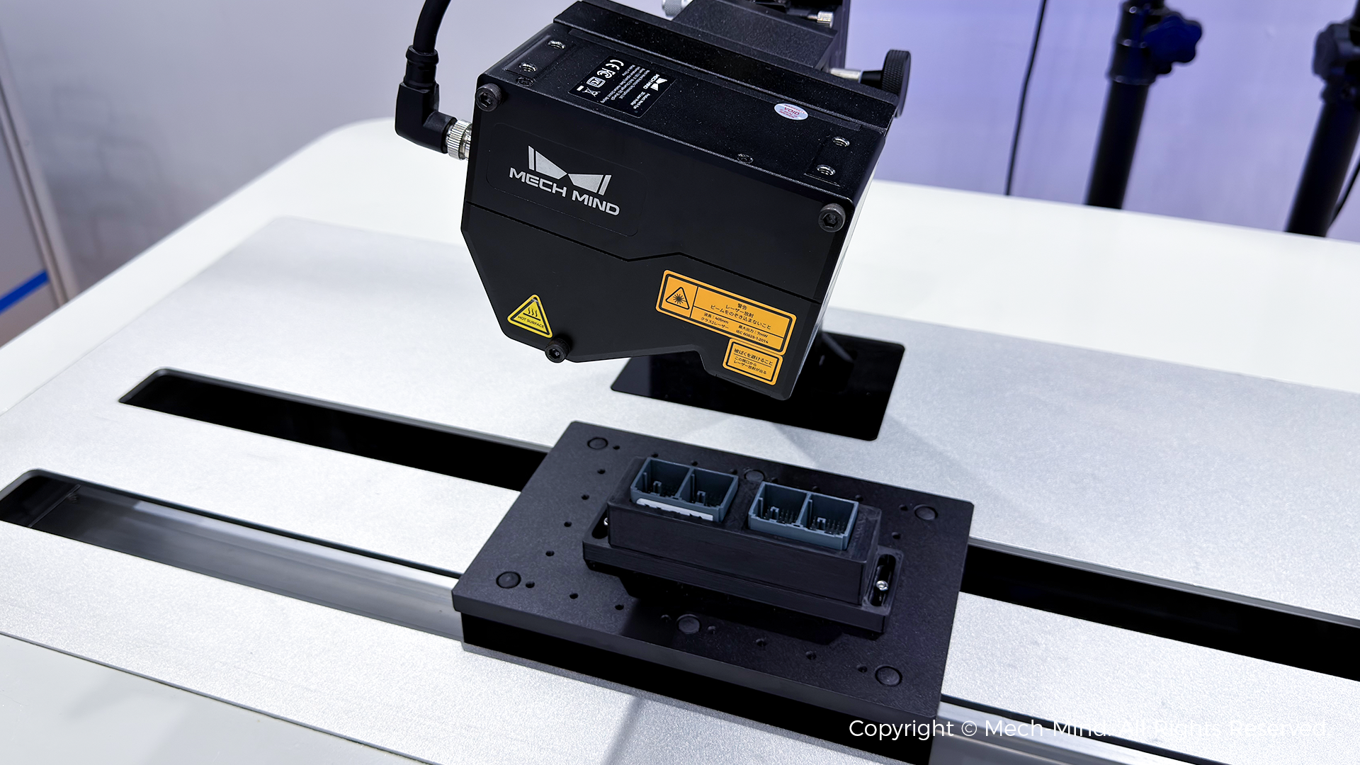 Mech-Mind at iREX 2025 | Winning Industry-Wide Acclaim for Full-Stack Robot "Eye-Brain-Hand" Showcase and Global Product Premieres